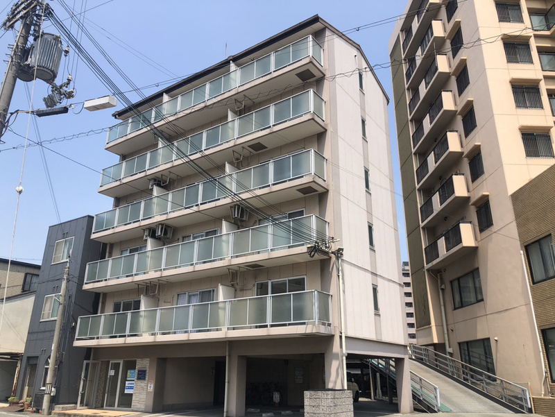 ファーストイン夢前川駅前の物件外観写真