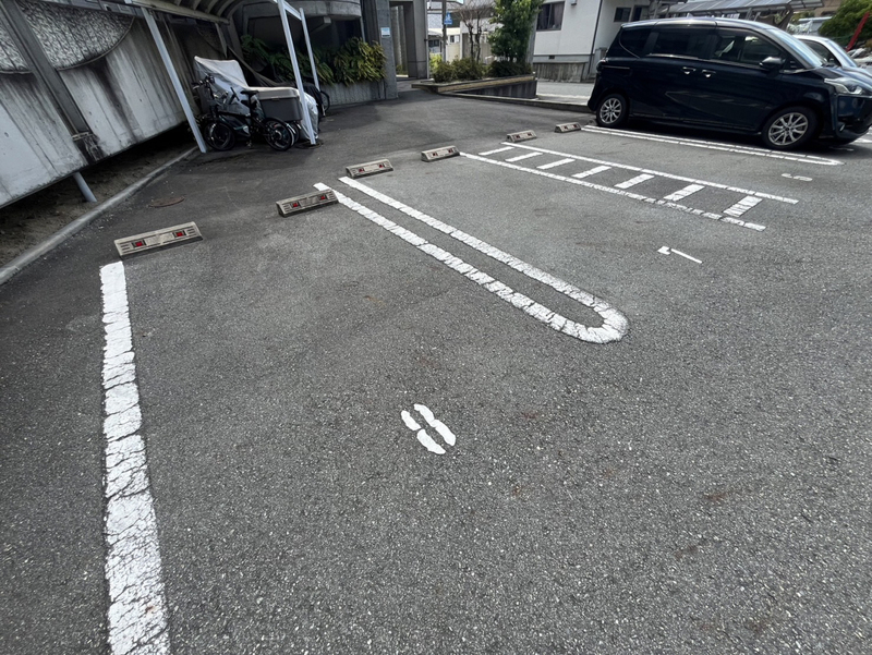 サンシャイン山下 B棟の物件外観写真