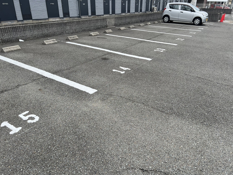 駐車場 写真32