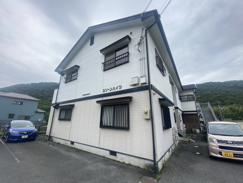 グリーンハイツの物件外観写真