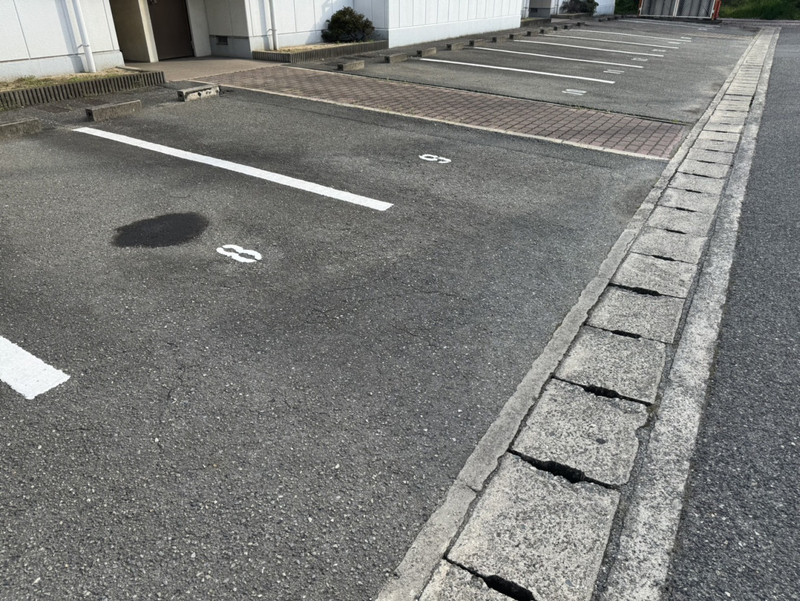 ツインズ・スクエア B棟の物件外観写真