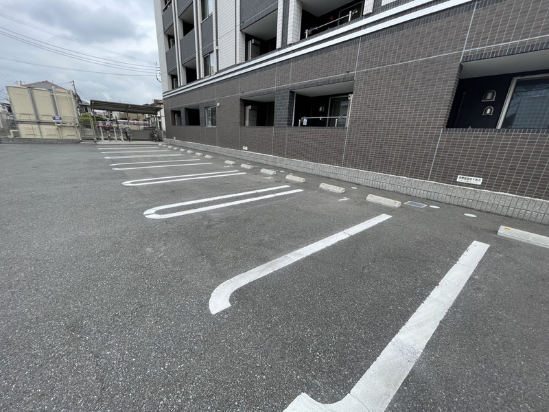 駐車場 写真10