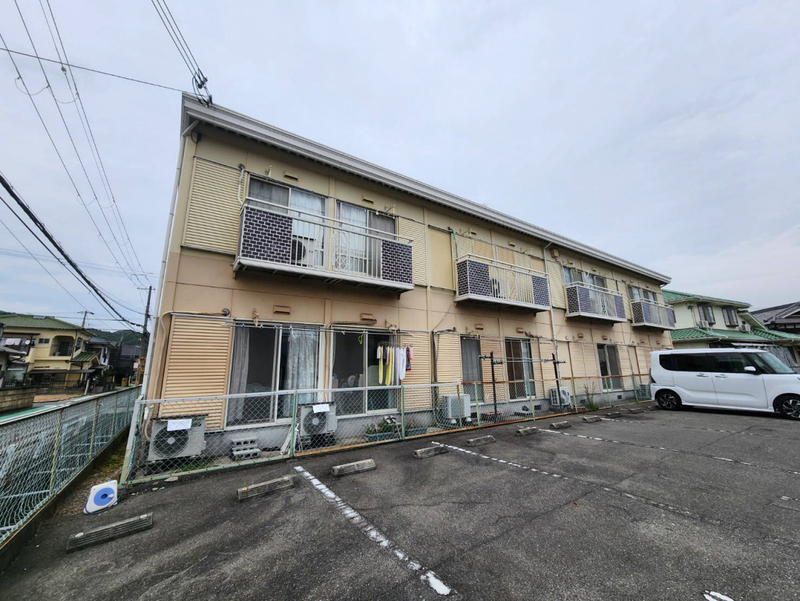 サンシティ小坂の物件外観写真