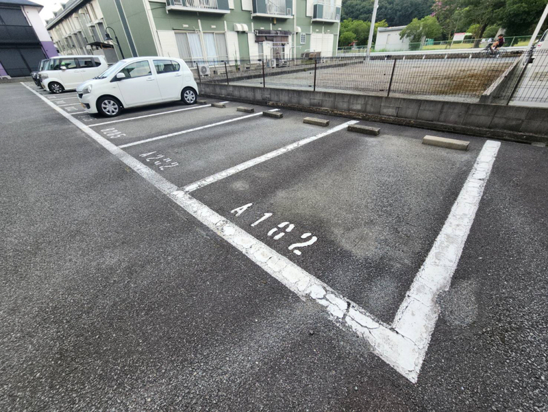 パークアヴェニューB棟の物件外観写真