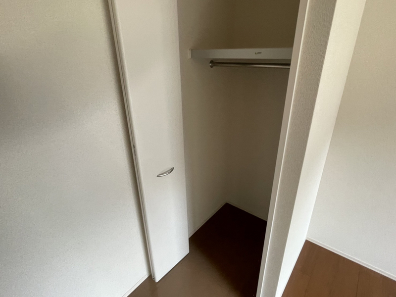 クローバーシャトレの物件内観写真