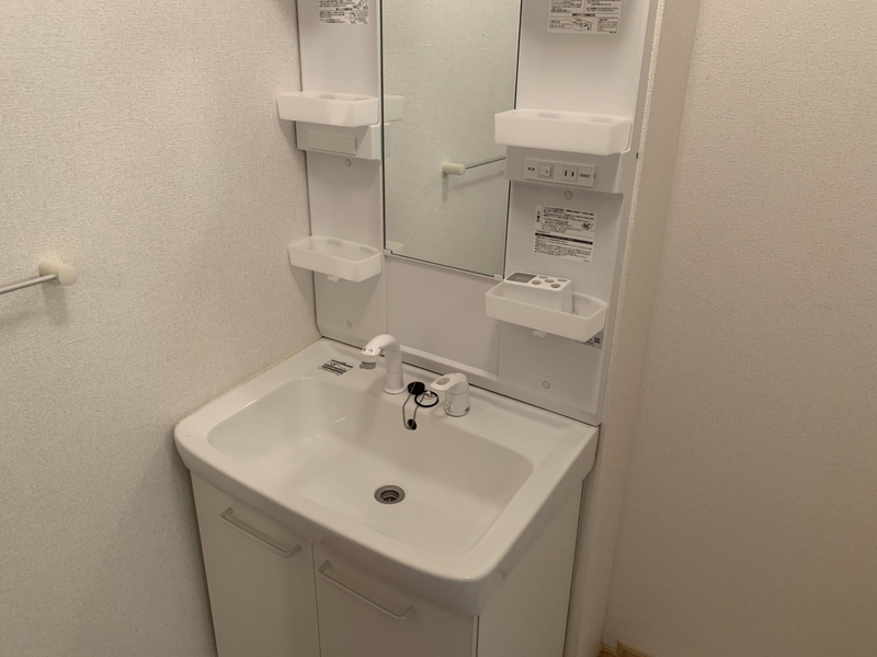 グレイシャス ハイム B棟の物件内観写真
