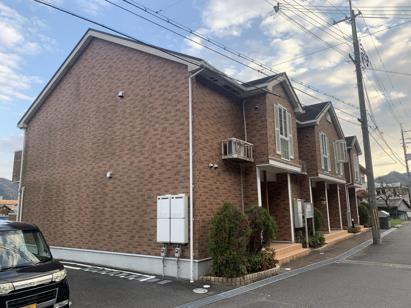 フレッサ プラードの物件外観写真