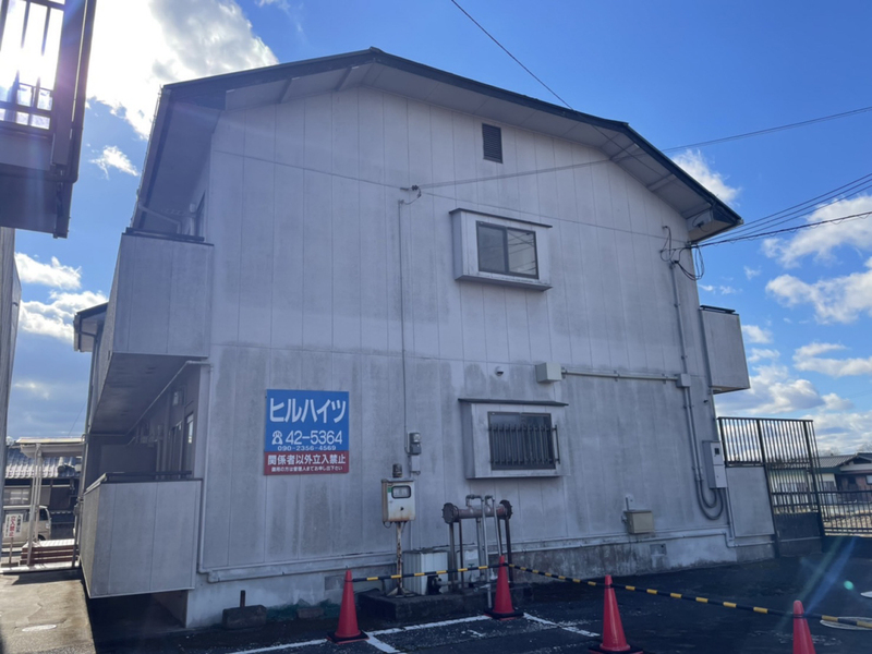 ヒルハイツ A棟の物件外観写真