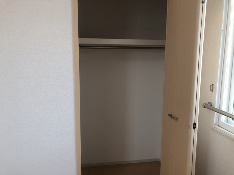 ヴィラ　グリチーネⅠの物件内観写真