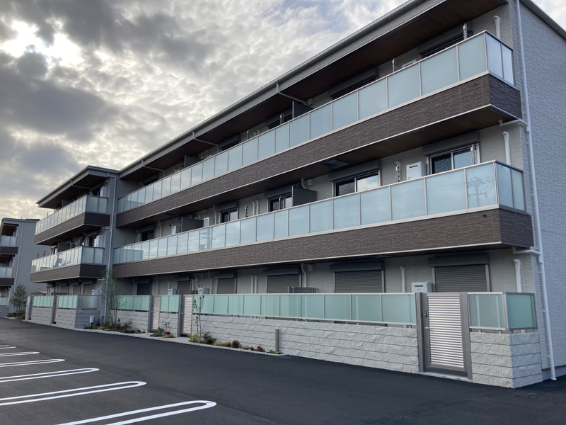 オカバ姫路青山シャーメゾン　B棟の物件外観写真