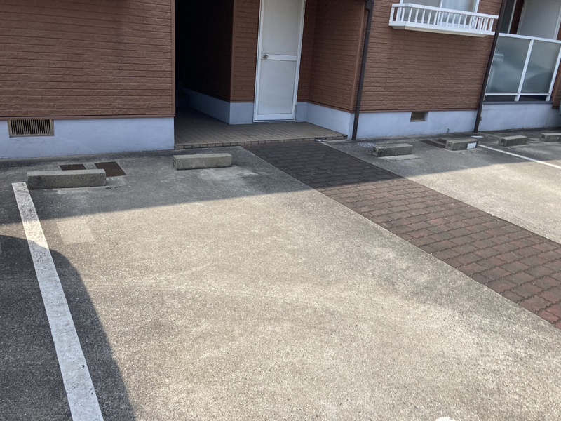フローラⅠの物件外観写真