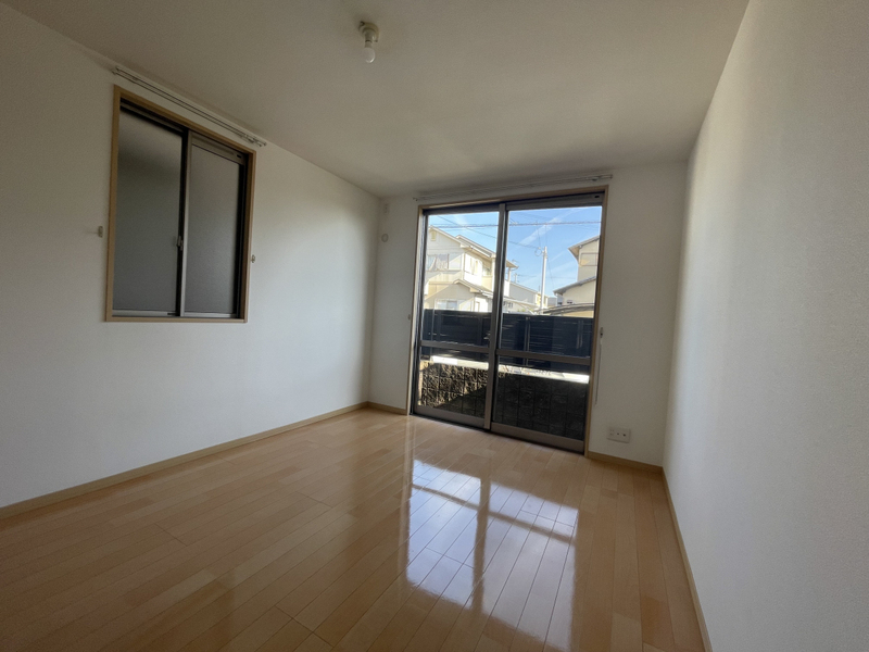ヴィラージュ西庄 B棟の物件内観写真