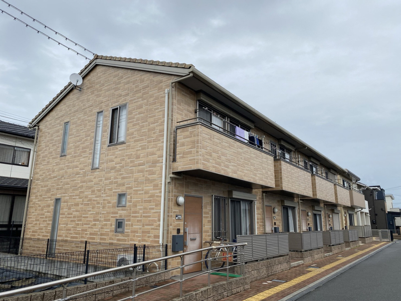 サニーフラット飾東の物件外観写真