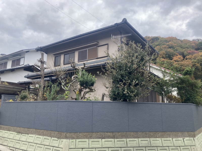 城見台2丁目貸家の物件外観写真