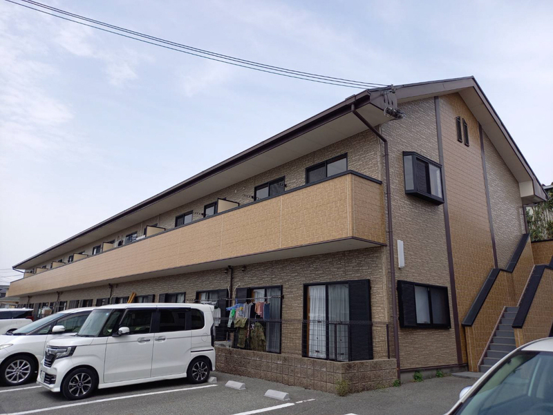 プレイン野里の物件外観写真