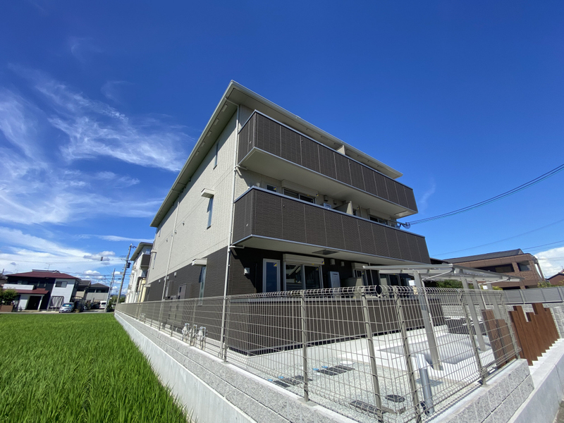 D-Place西飾磨 Blossomの物件外観写真