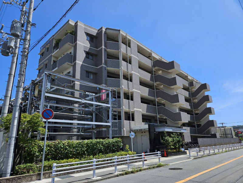 アルファステイツ城乾西八代
