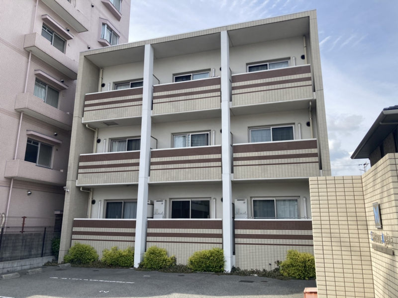シャトー揚羽の物件外観写真