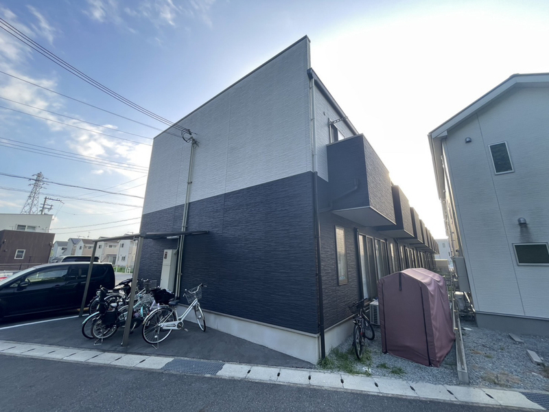 クリスタルハイツ仁豊野の物件外観写真