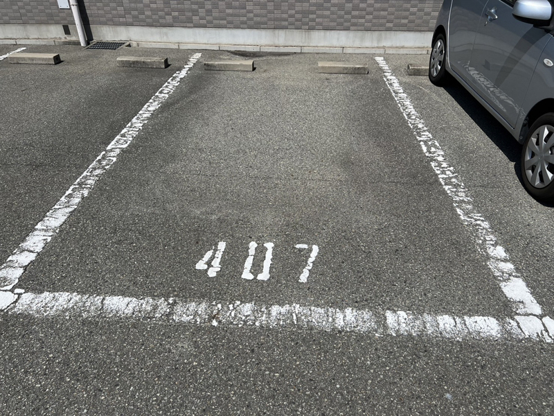 サンヒルズ岡田の物件外観写真