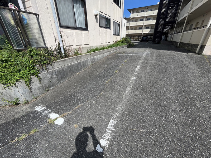 アバニティー東出口の物件外観写真