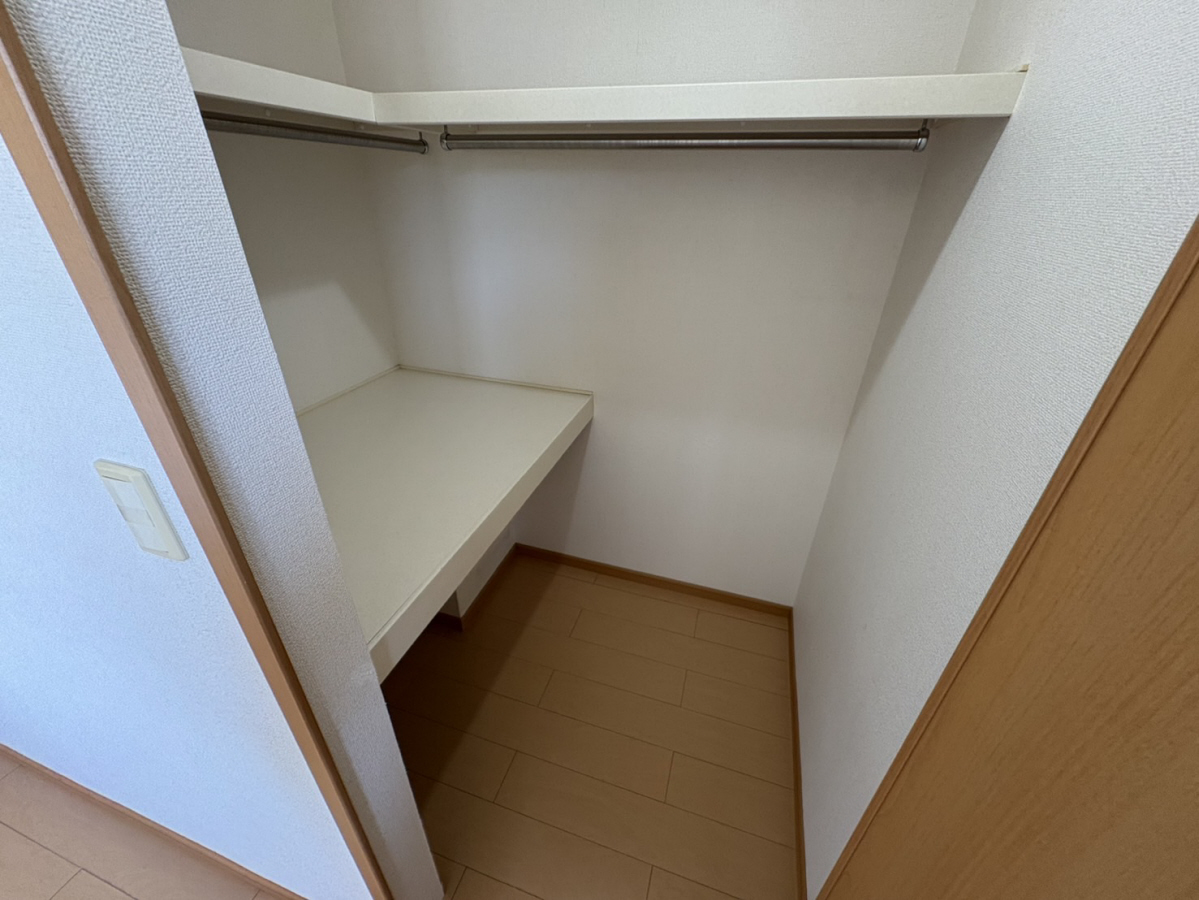ラルジュ フォンテーヌⅣの物件内観写真