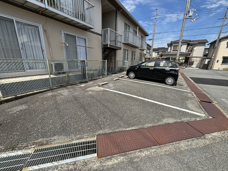 津南コーポラスの物件外観写真