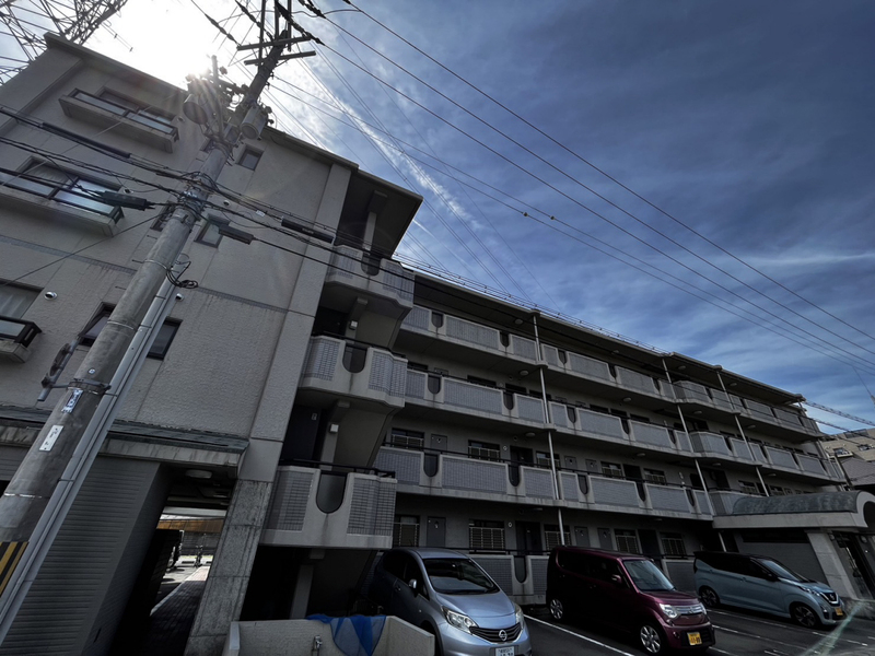 ドール辻井の物件外観写真