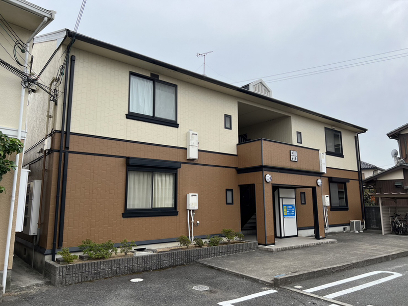 タウンコート　E棟の物件外観写真