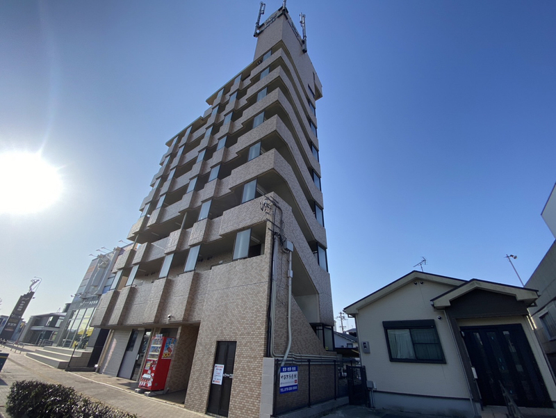 ジュネス神屋町の物件外観写真