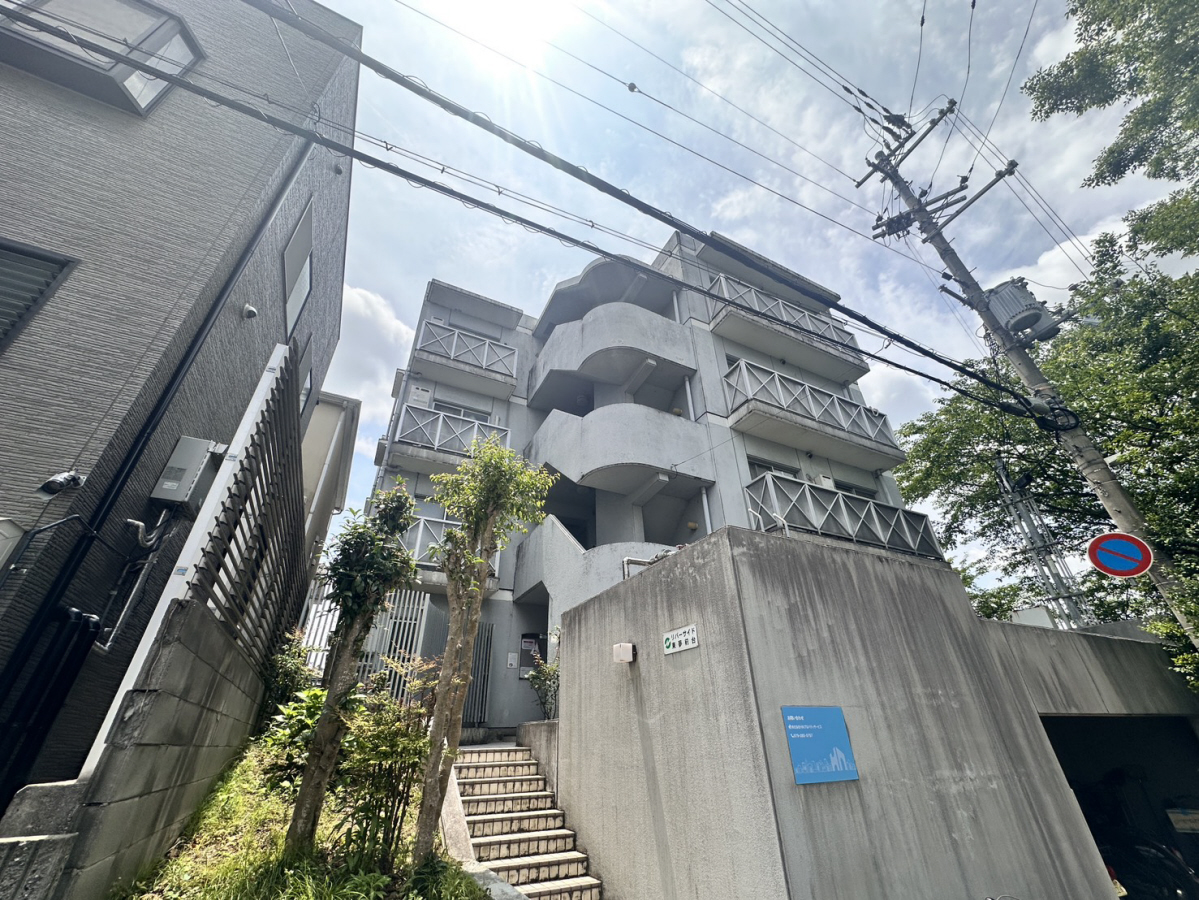 リバーサイド東夢前台の物件外観写真