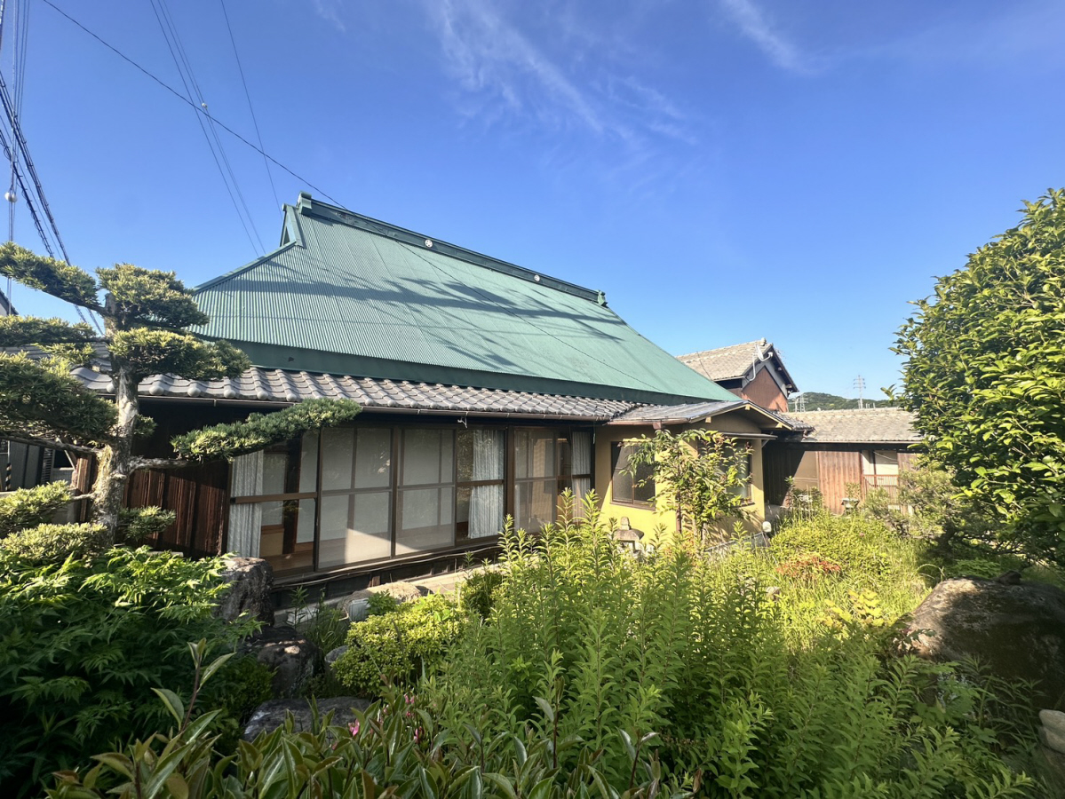 西中島戸建の物件外観写真