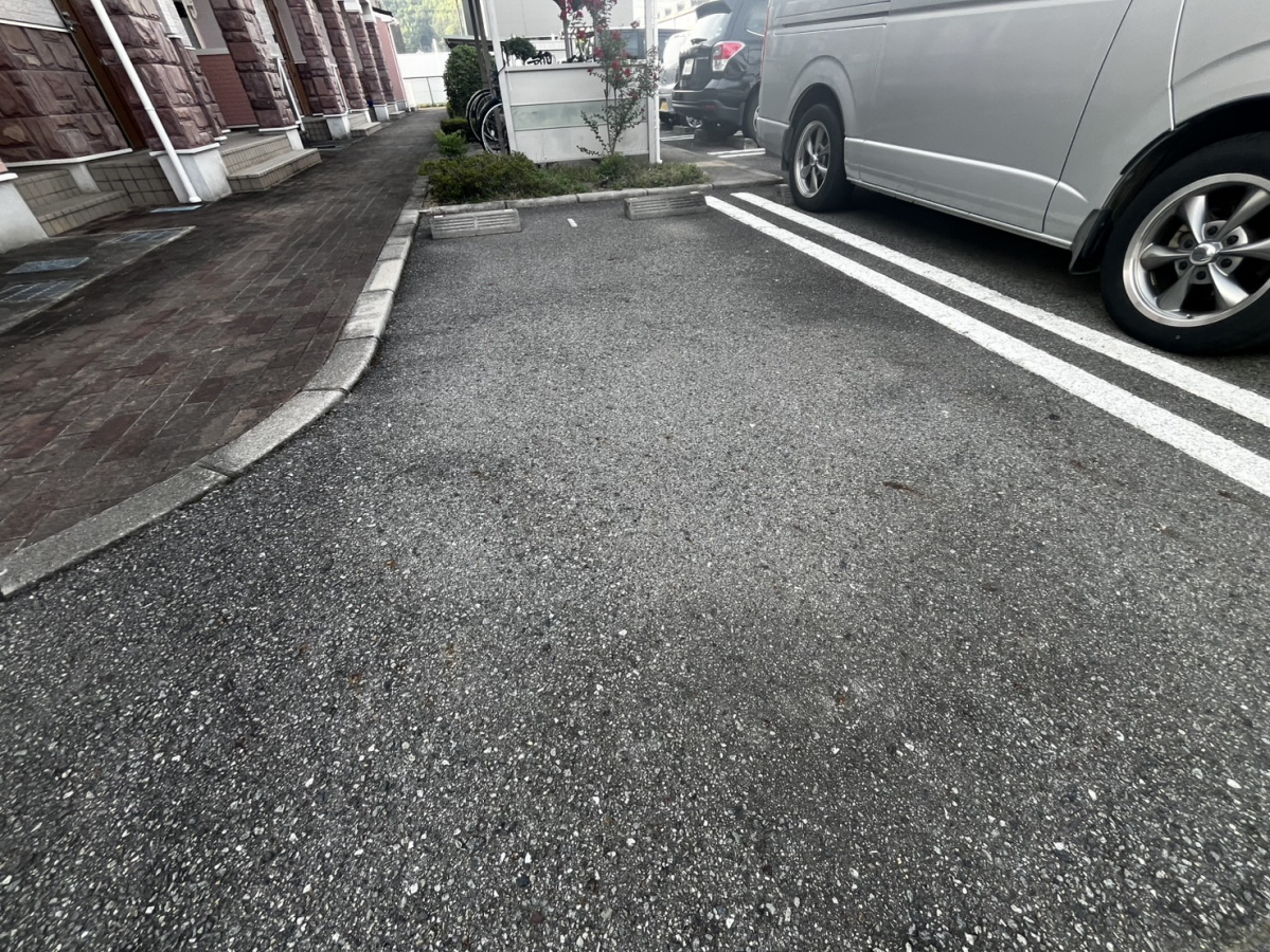 エステ・スールの物件外観写真