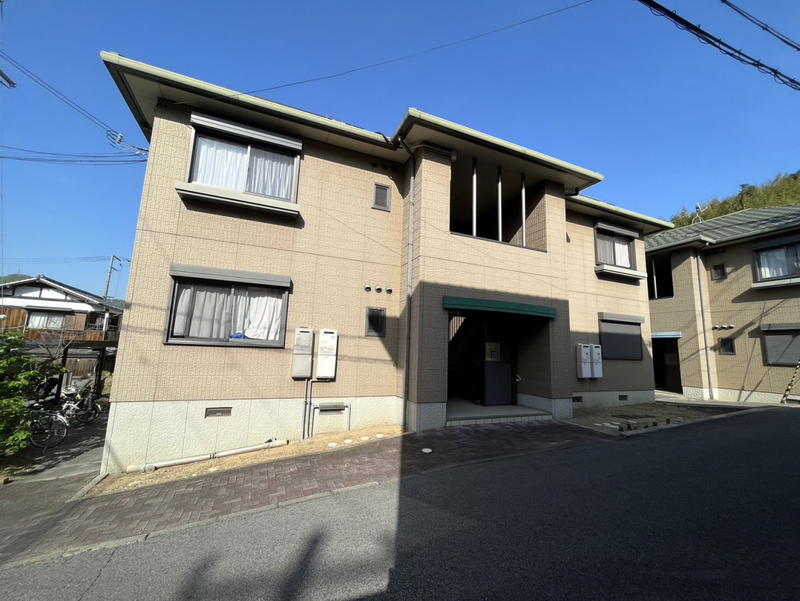 シャーメゾンさくら坂Fの物件外観写真