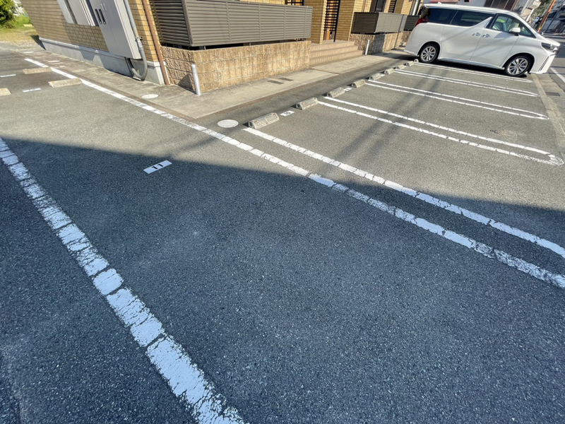 ルースコンフォールの物件外観写真