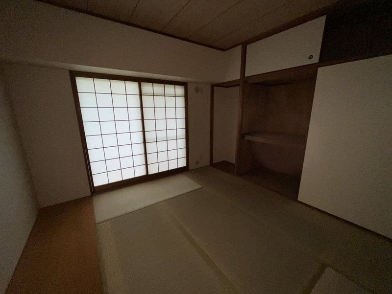 ロワイヤル北八代の物件内観写真