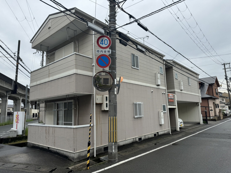 ハイネス花北の物件外観写真