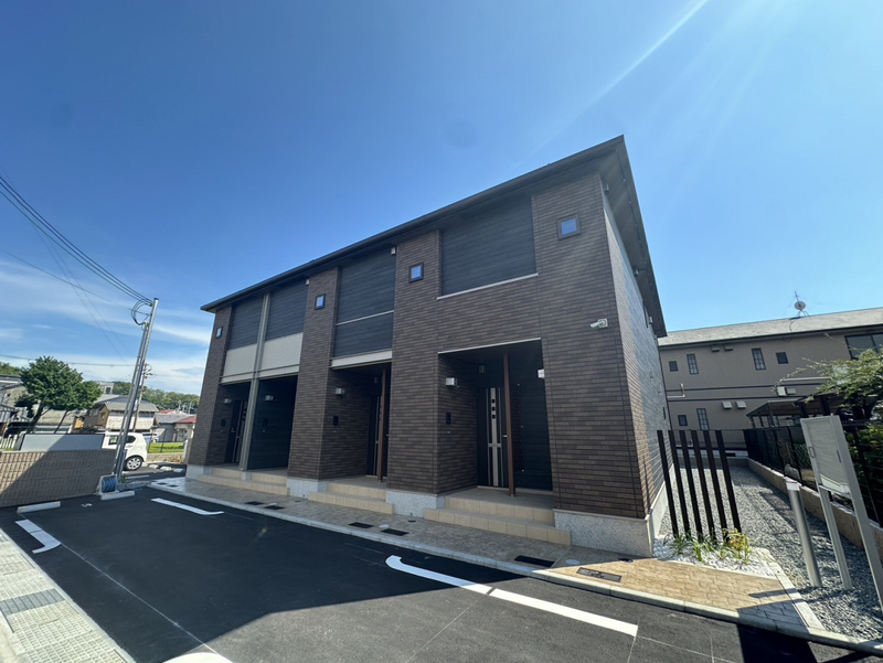 プラシードの物件外観写真