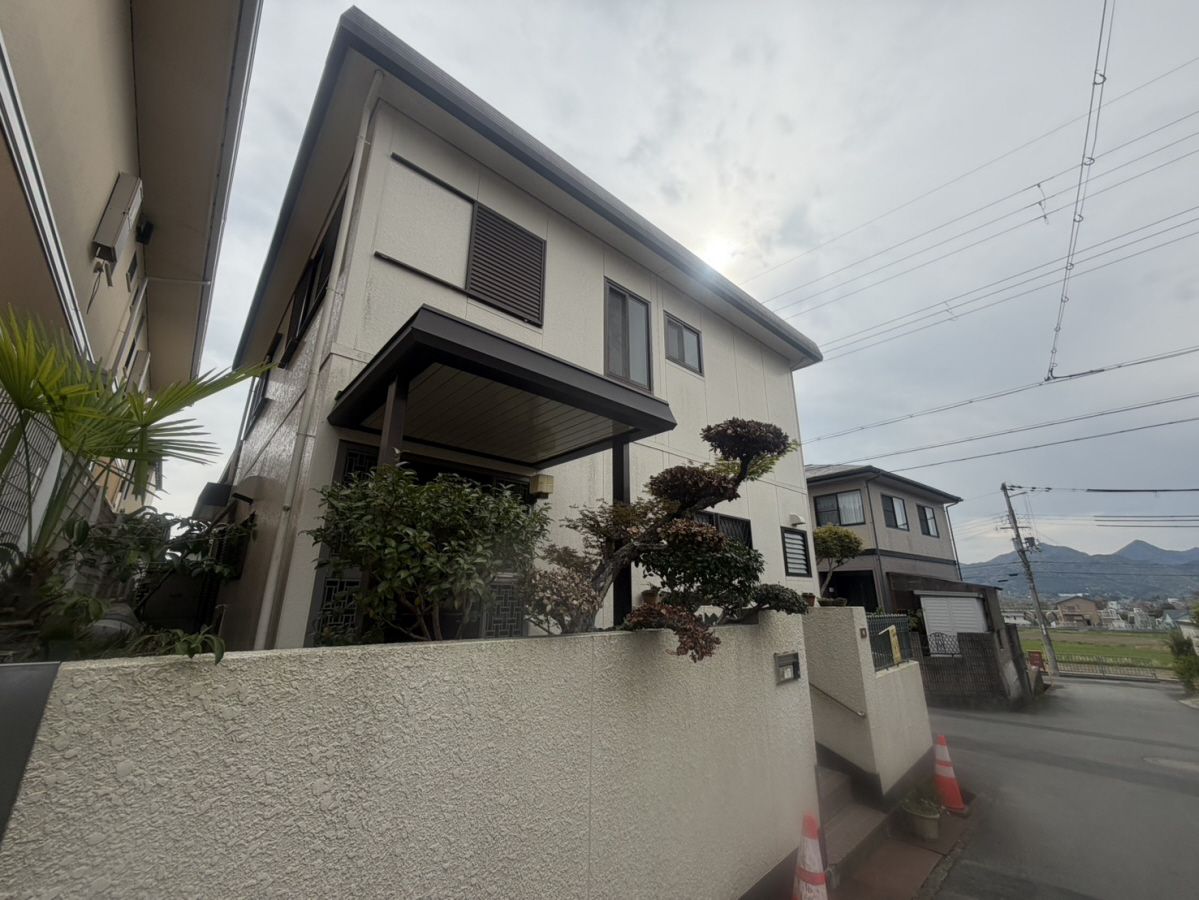 西川辺(1025-26)借家の物件外観写真