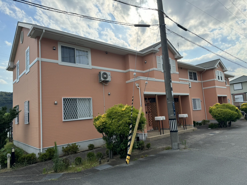 リバーサイドヴィラ東館の物件外観写真