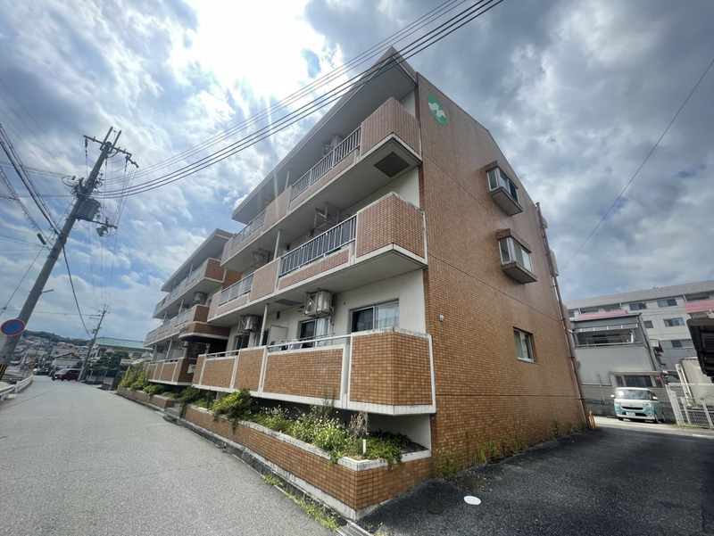 山田コーポの物件外観写真