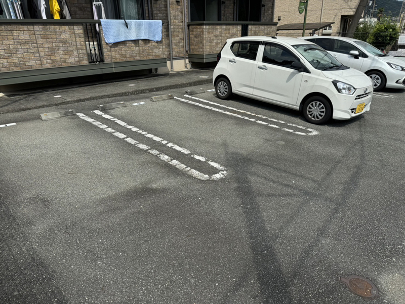 アートマン榮の物件外観写真