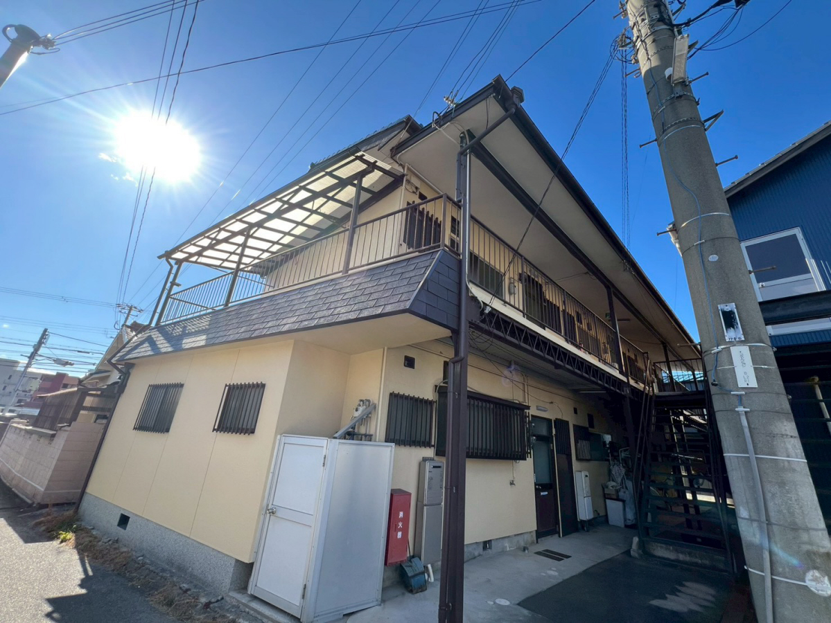 みやび荘の物件外観写真