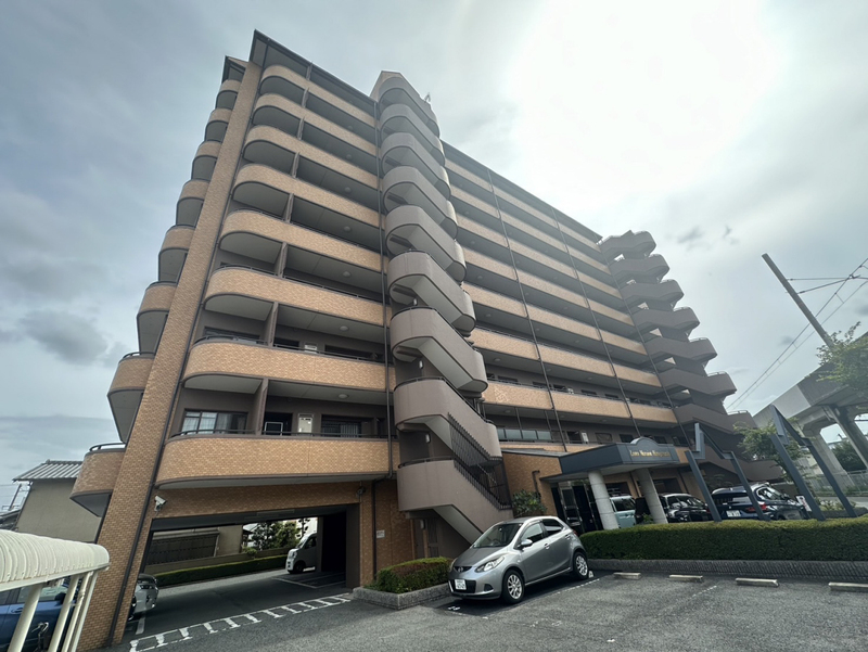 ライオンズマンション姫路野里の物件外観写真