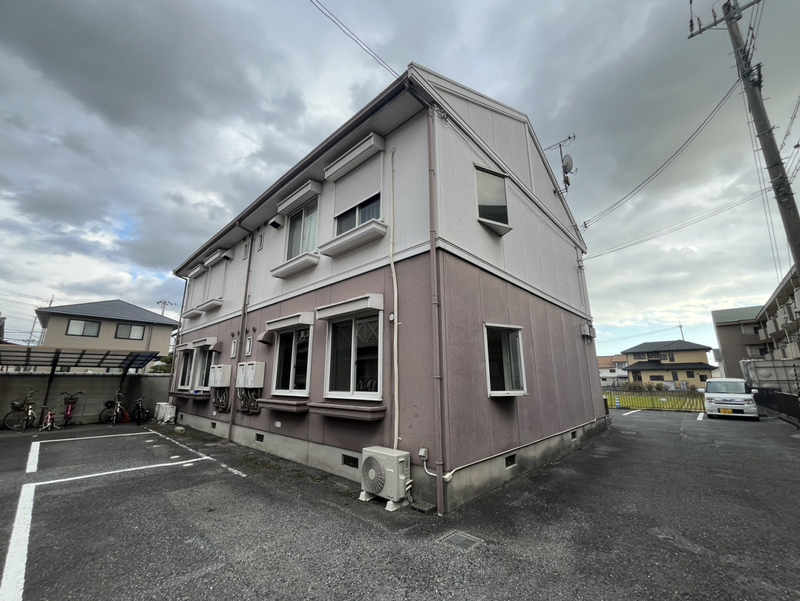 フレグランス金保B棟の物件外観写真