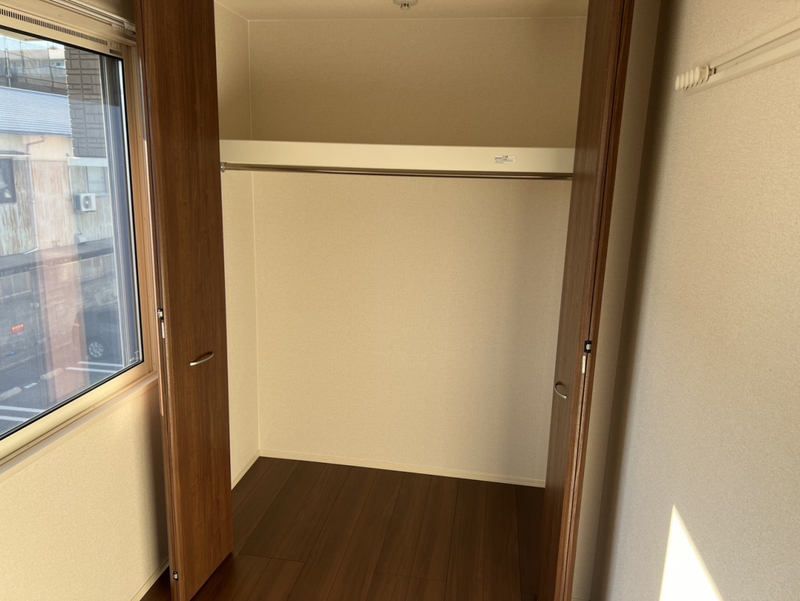 ラフィーネ亀山の物件内観写真