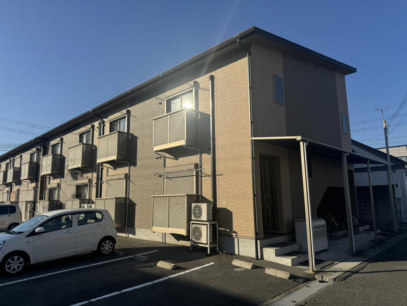 エトランス小松町Ａの物件外観写真