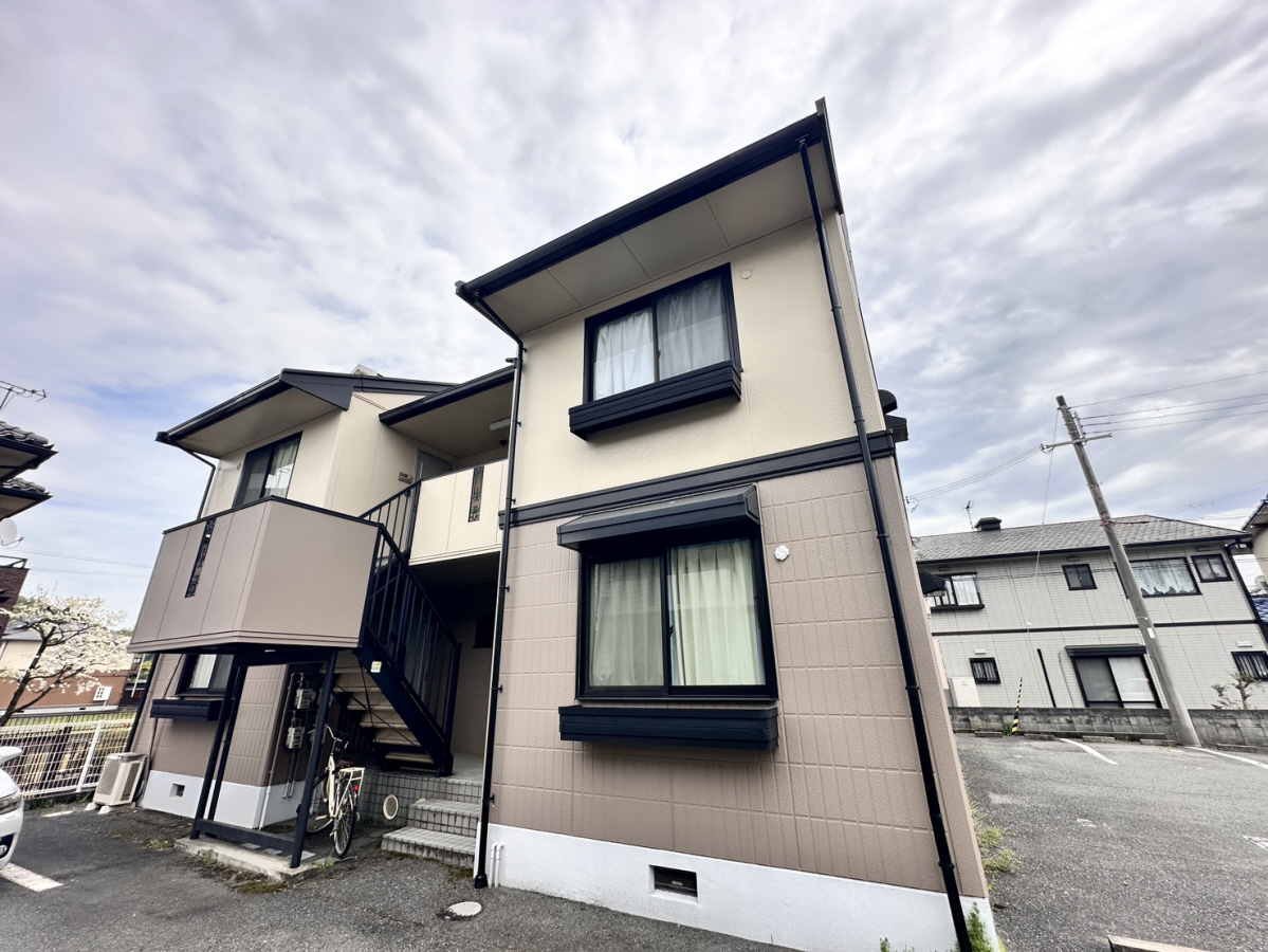 ブルースカイ山本Ⅲの物件外観写真