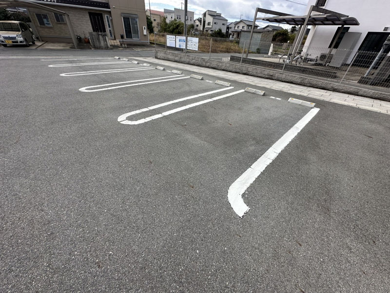 プラージュの物件外観写真