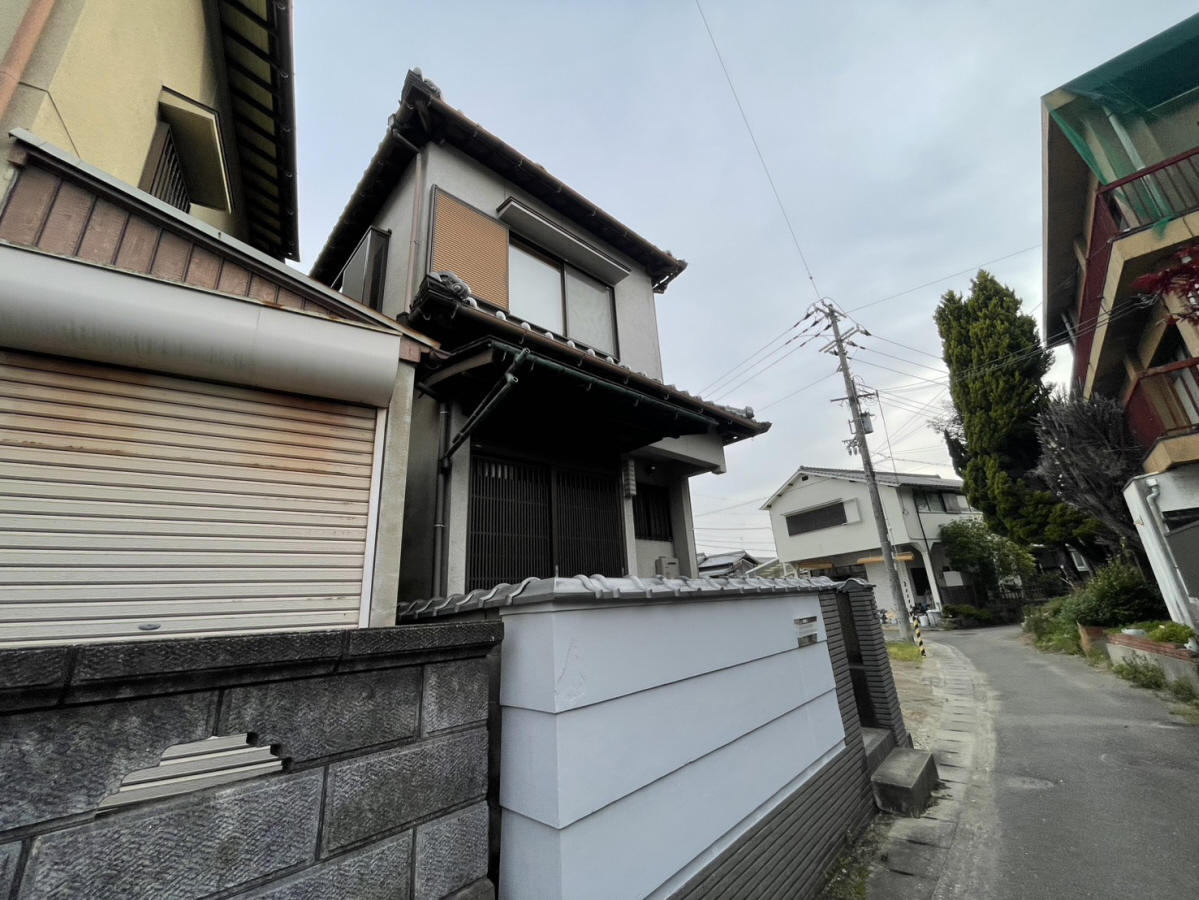 的形戸建ての物件外観写真